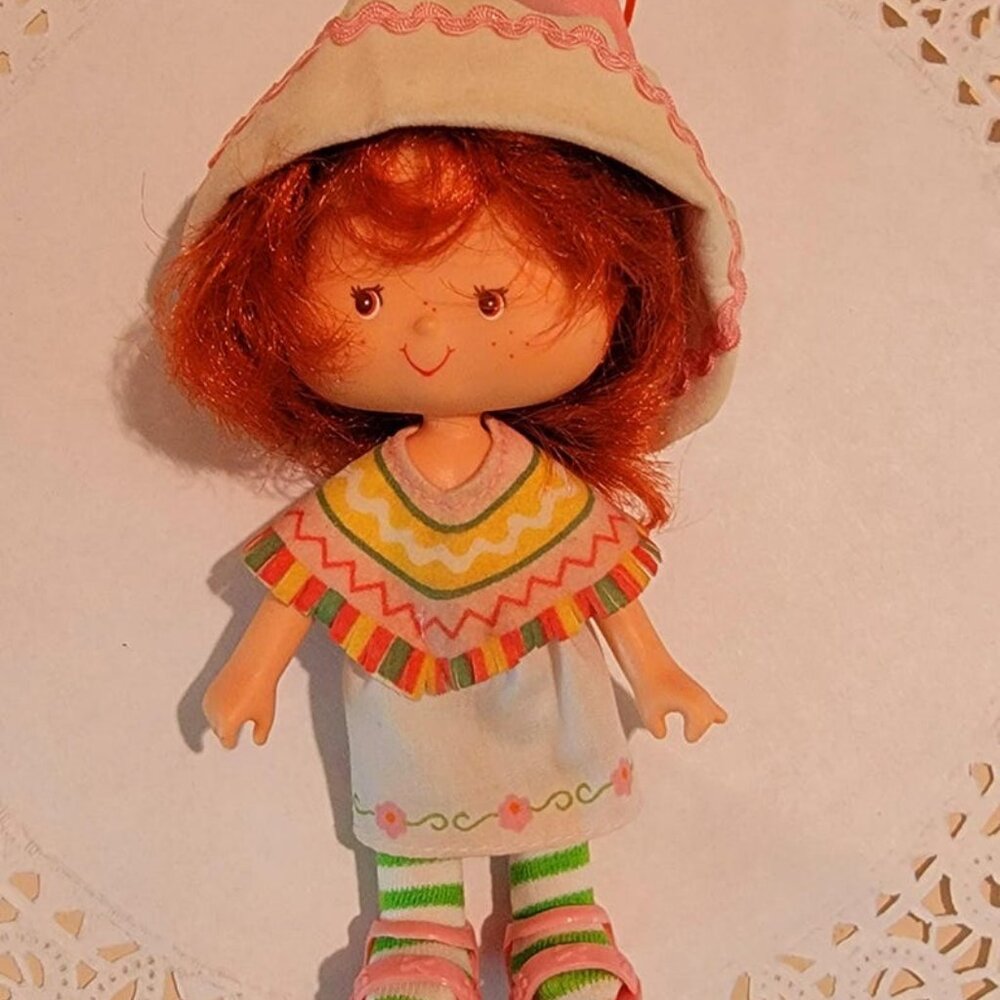 Cafe Ole Doll Vintage Kenner Strawberry Shortcake Friend Collectible 1980s